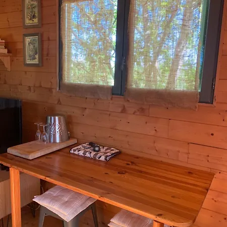 La Roulotte De Plajoulet *