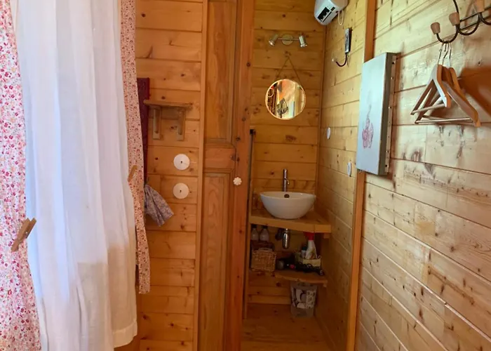 La Roulotte De Plajoulet *